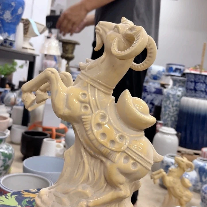 微瑕陶瓷花瓶值得购买