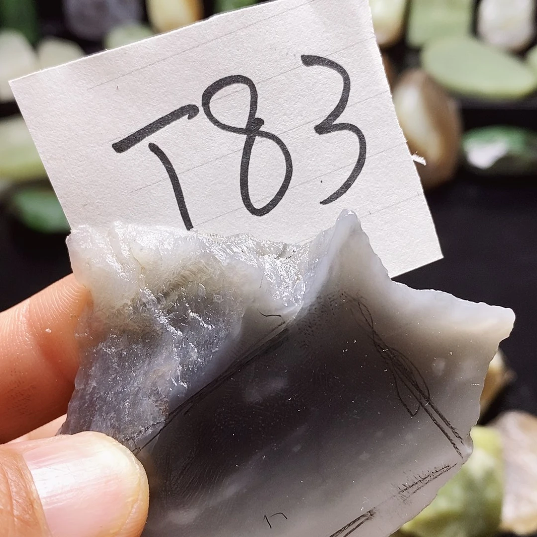 大***瘩和田玉（糖玉）未镶嵌珠宝半成品