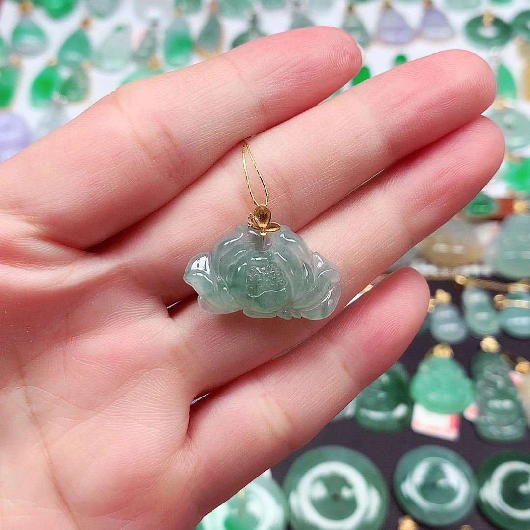 翡翠18K金镶嵌颈饰天然翡翠A货