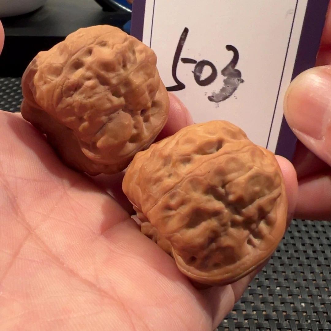 文玩核桃把件全品三角古蟾35+尺寸503号