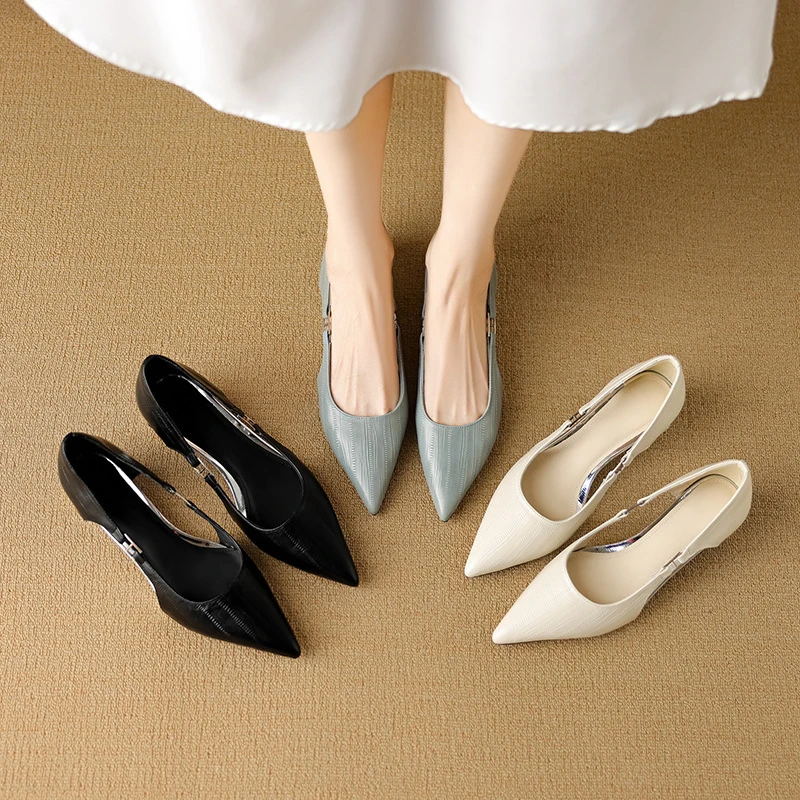 2025时尚尖头百搭暗黑风浅口低跟套脚镂空单鞋气质跟鞋休闲细跟13