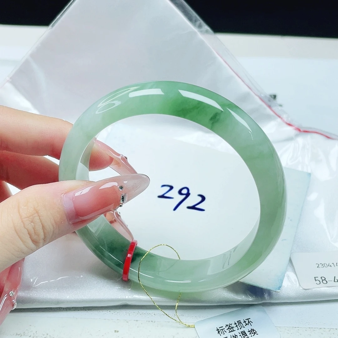 翡翠未镶嵌手镯58