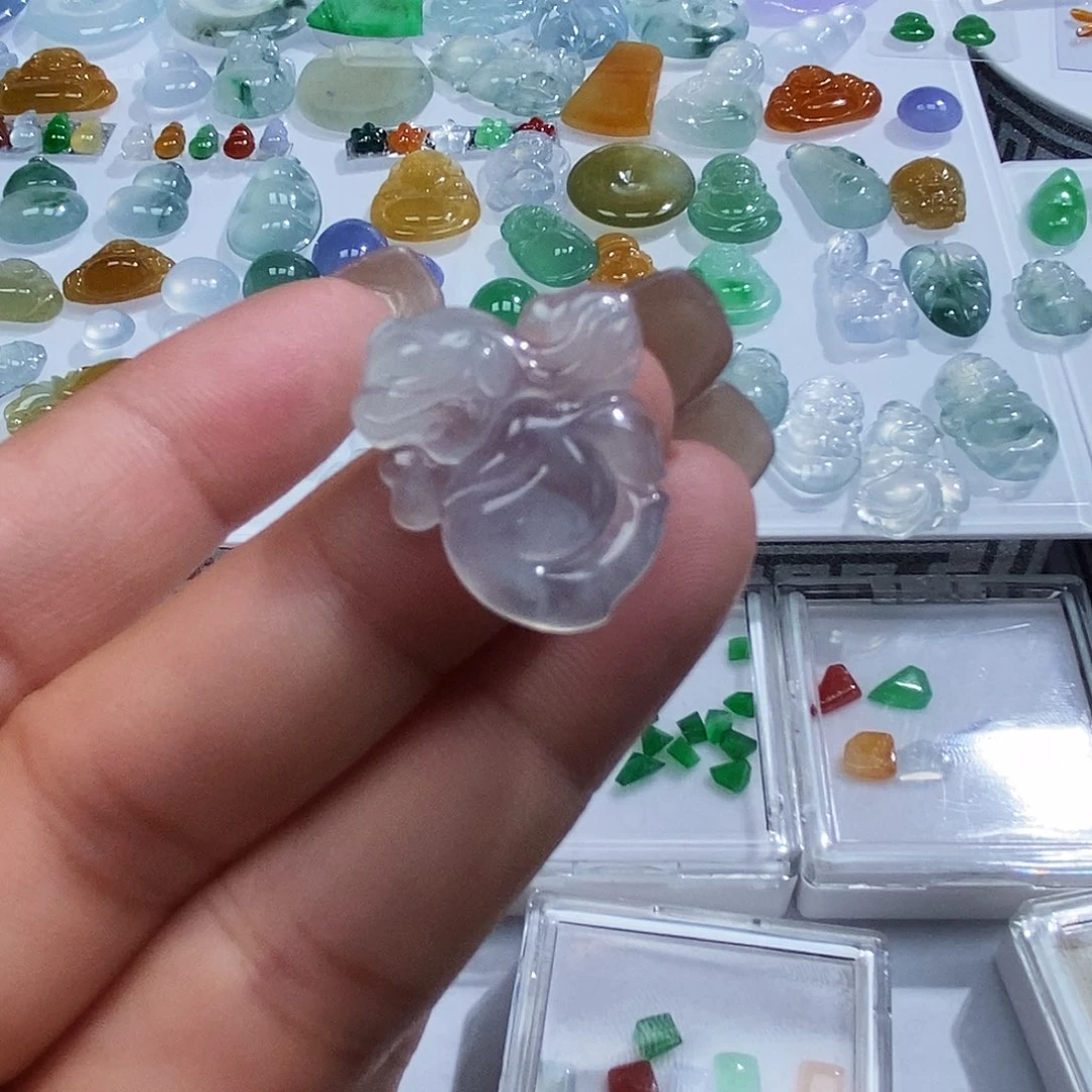 定制翡翠未镶嵌扶****灯翡翠24/20/3.3