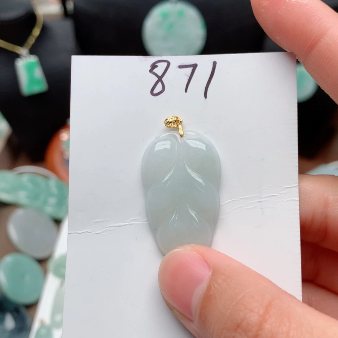 翡翠颈饰银S925镀金镶嵌吊坠