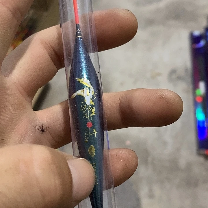 里手鱼漂3支随机发3.5克