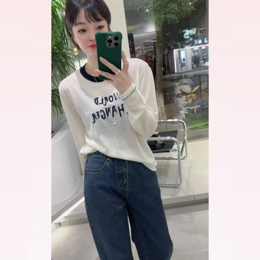 春苗女装   WO字母羊毛衫      时尚百搭毛衣针织衫