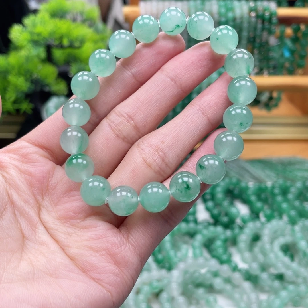未镶嵌手串石英质玉（非洲翠）