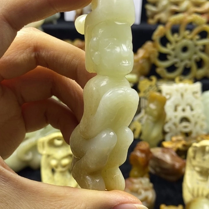 和田玉颈饰未镶嵌骏*999