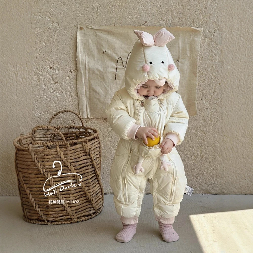 婴儿90白鸭绒羽绒服连体衣加厚卡通帽子蝴蝶结毛球款羽绒宝宝192