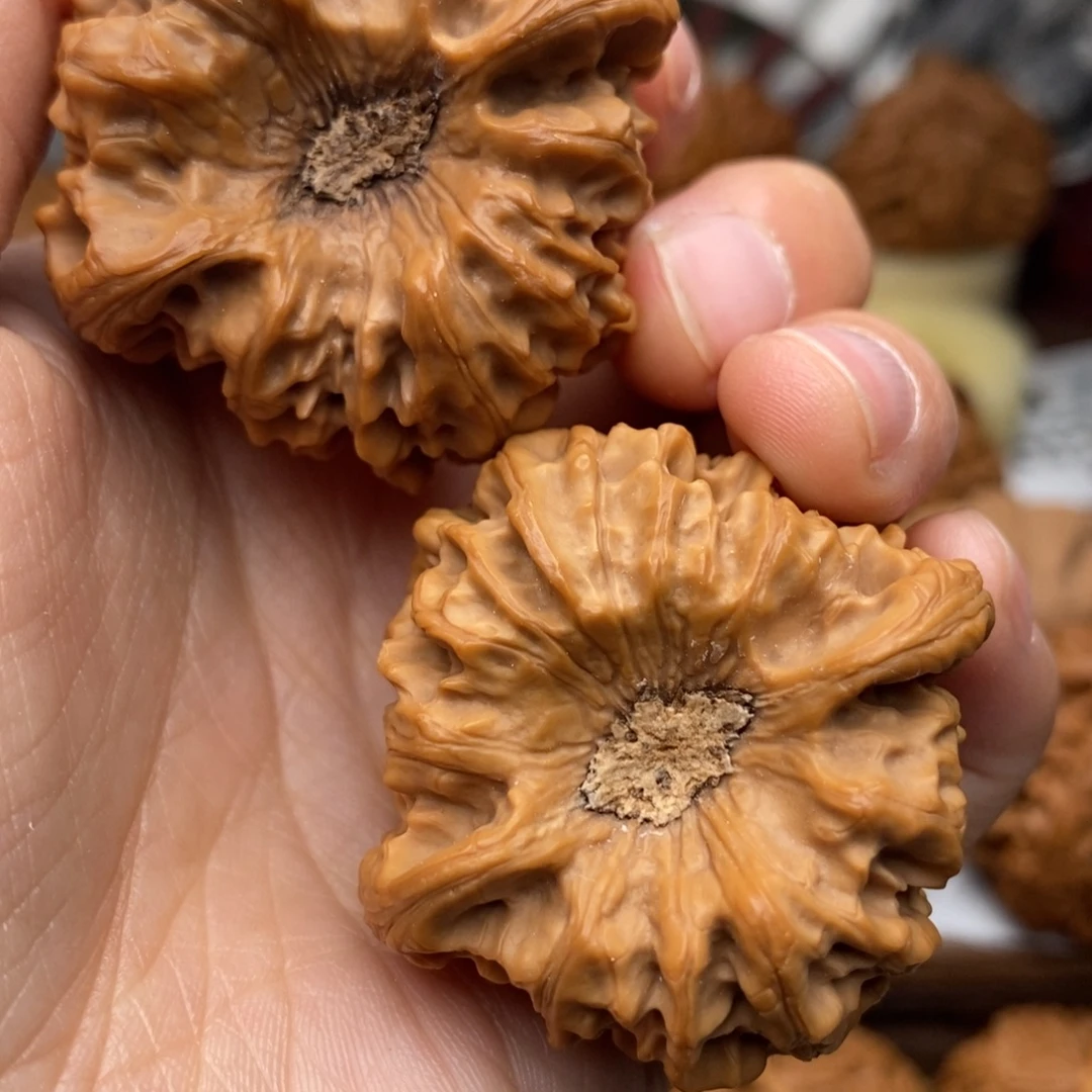 文玩核桃把件475号42龙门涧