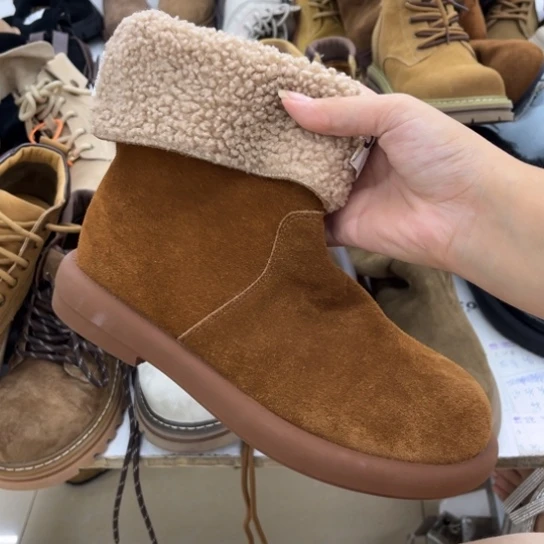 栗色短靴子37码数