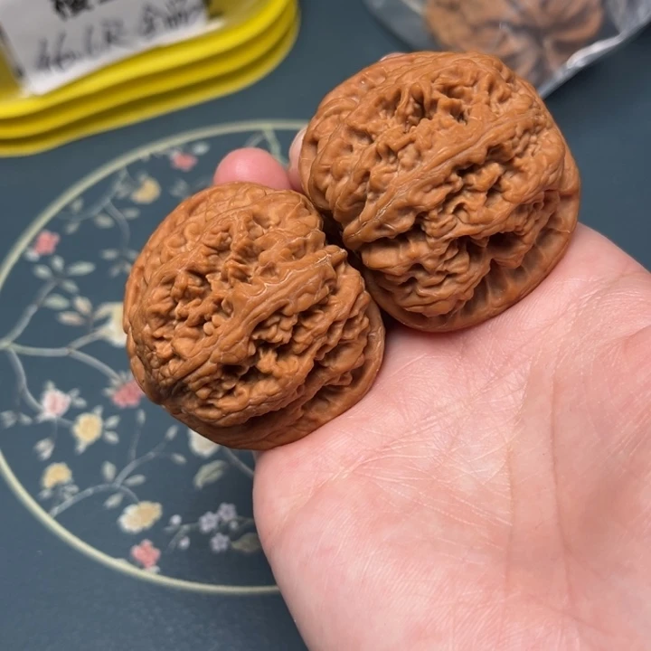 文玩核桃吊坠44-29033-05