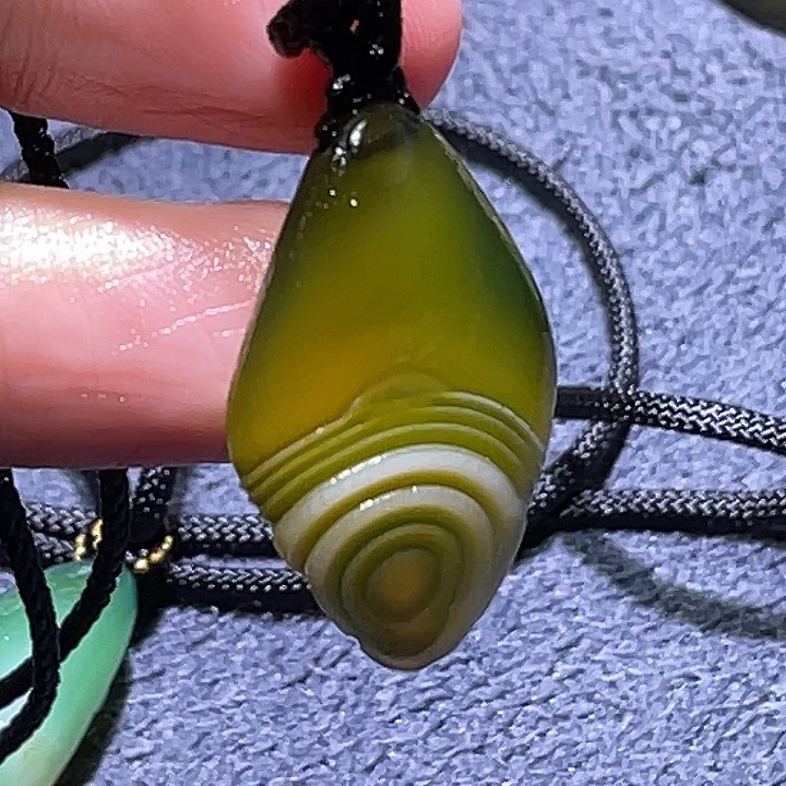 未镶嵌玛瑙/玉髓珠宝奇石