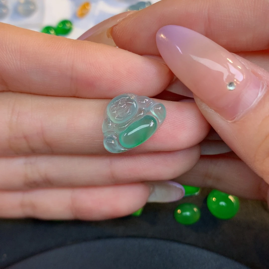 散珠翡翠翡翠翡翠11.78-15.97-3.07