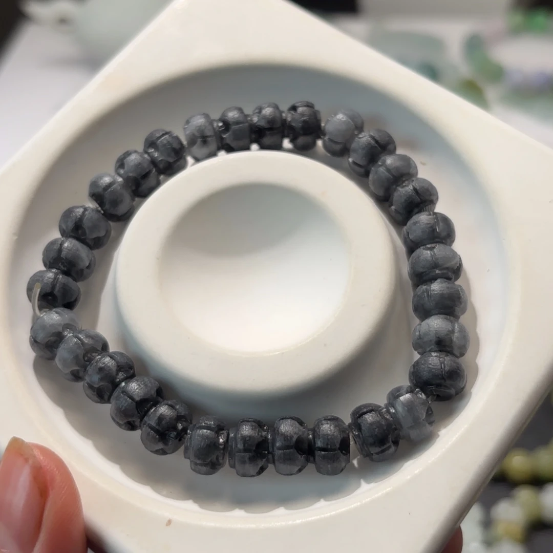 定制翡翠未镶嵌天然缅甸翡翠A货乌鸡莲花珠
