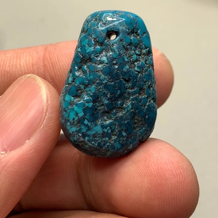 绿松石颈饰未镶嵌