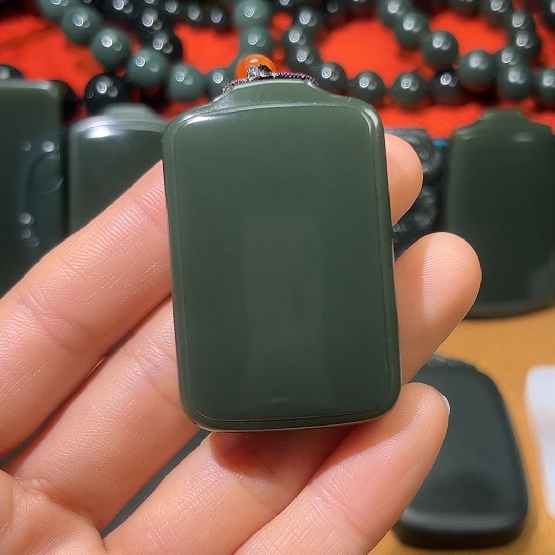 和田玉（青玉）未镶嵌颈饰