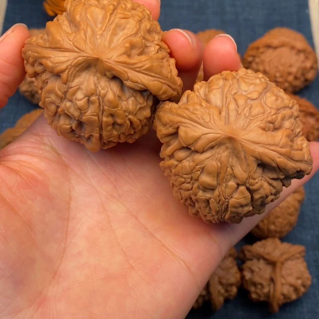 把件文玩核桃52全品大龙鼎70克