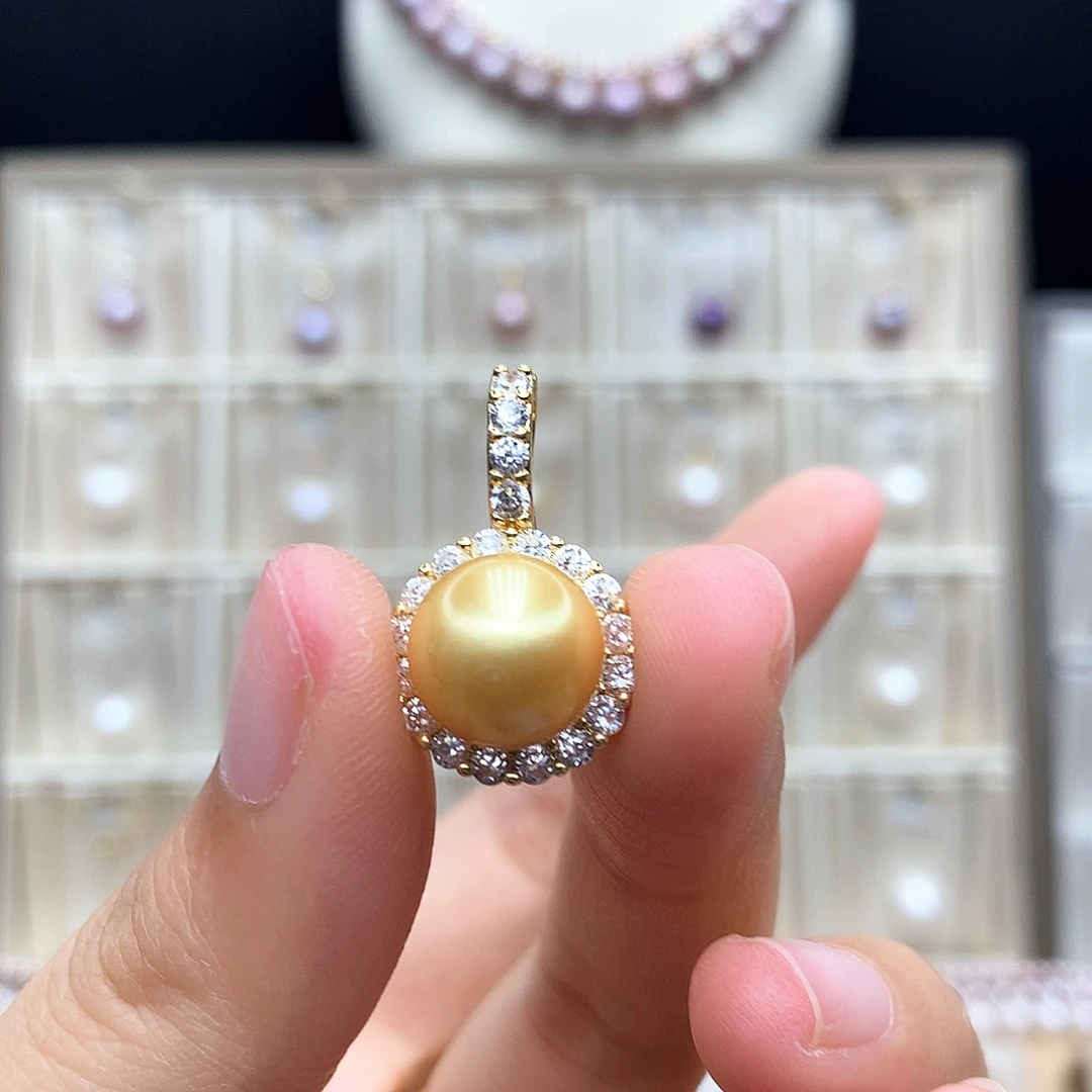 合金淡水珍珠颈饰