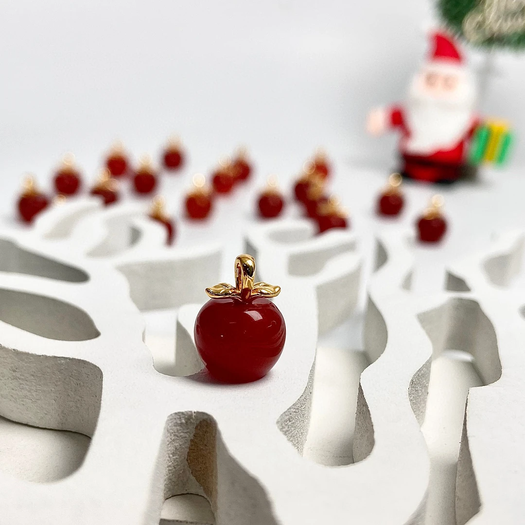 【红苹果】天然玛瑙红苹果吊坠18k平安果造型时尚百搭