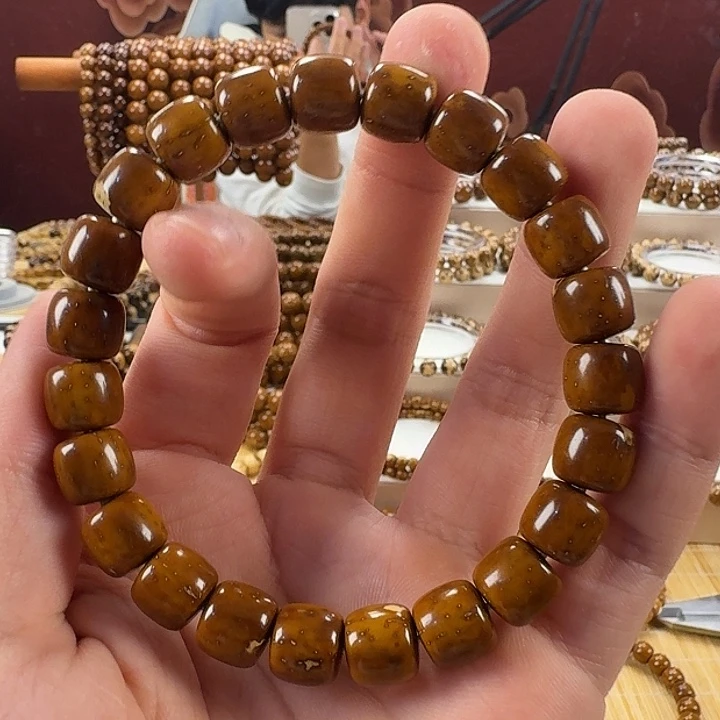 小***G手串紫金鼠实心纯色微瑕