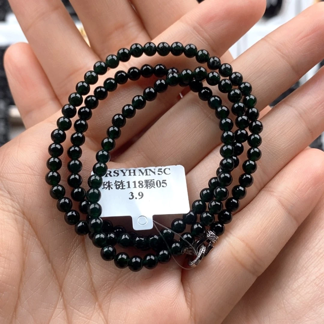 颈饰未镶嵌翡翠珠串