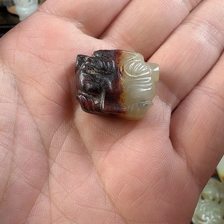 和田玉（糖玉）未镶嵌挂件