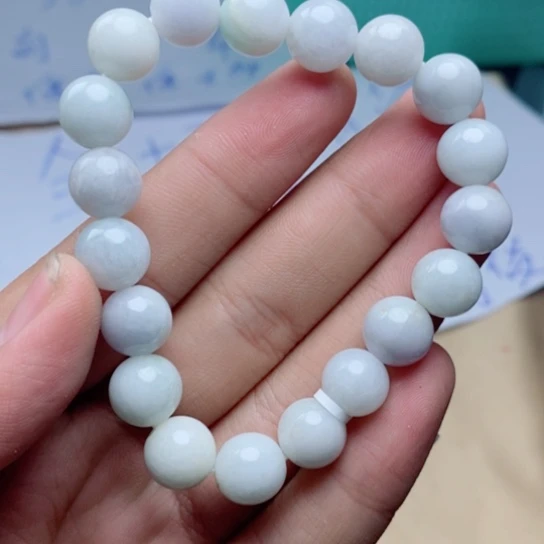 翡翠未镶嵌颈饰我