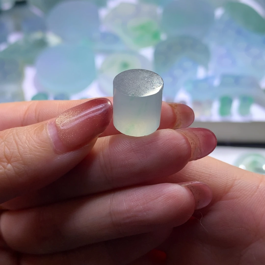 定制翡翠未镶嵌福利