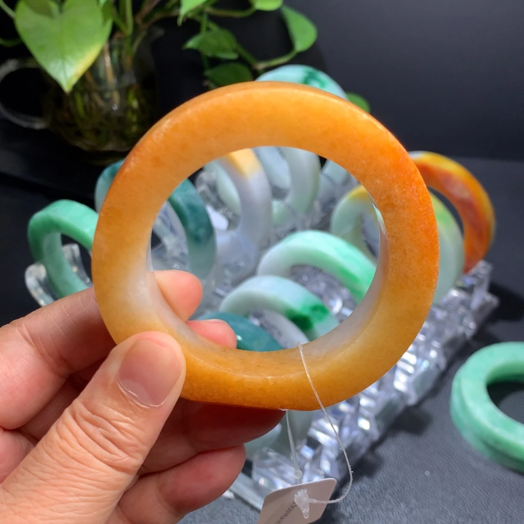 定制翡翠手镯未镶嵌