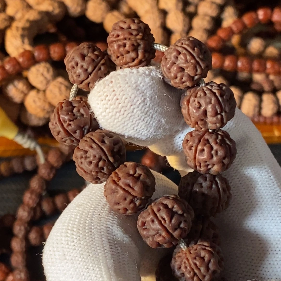 金刚菩提吊坠老树王