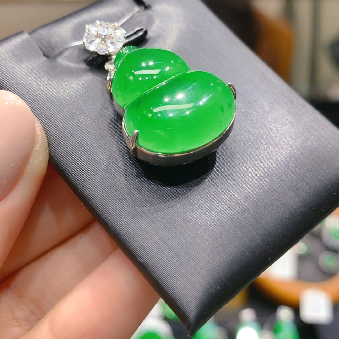 【闪购商品】颈饰银S925镶嵌翡翠1柒姐