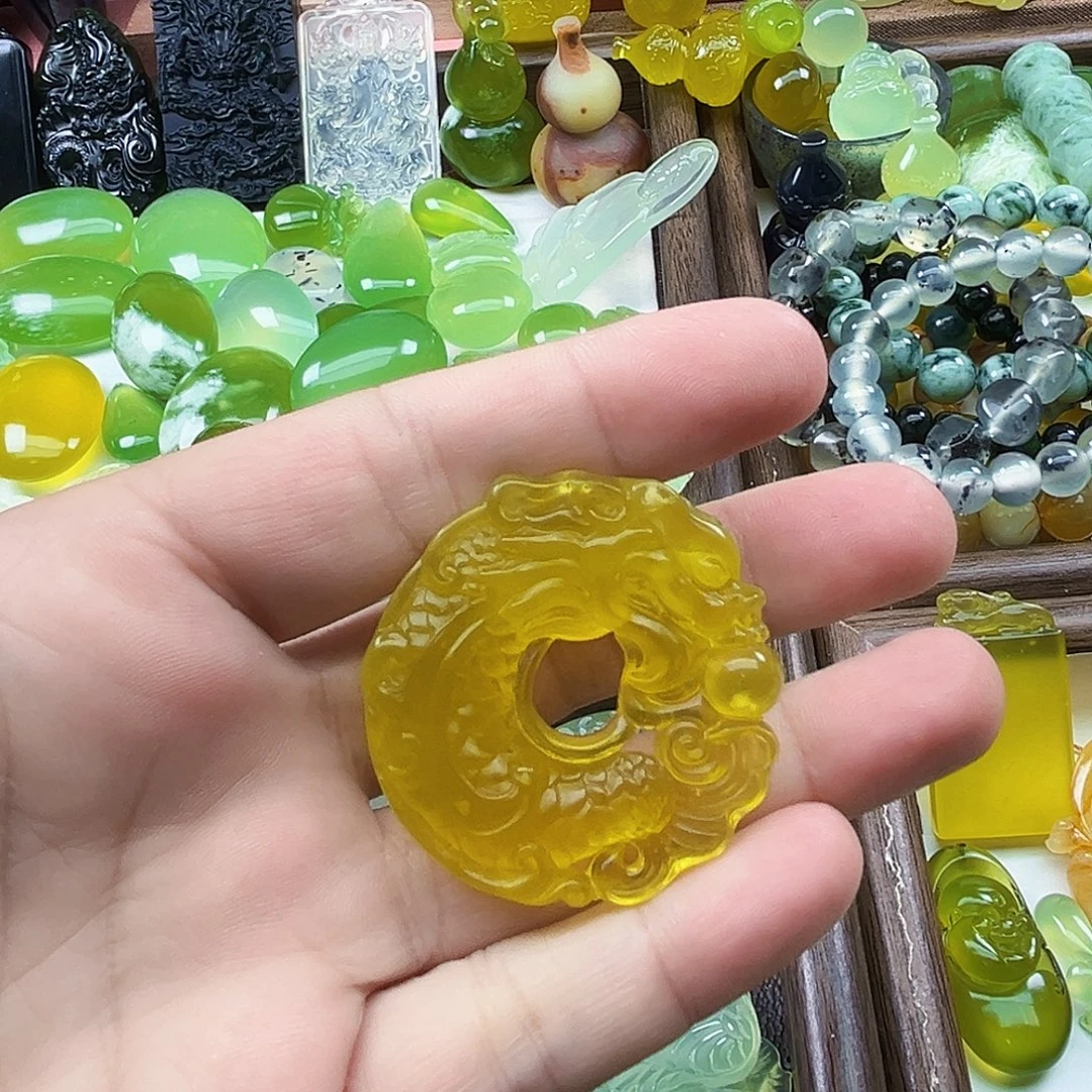 岫玉未镶嵌吊坠(不含链)