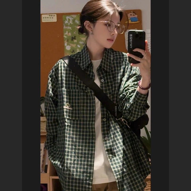 美式复古格纹长袖衬衫女春季新款宽松休闲情侣衬衣慵懒外套上衣潮