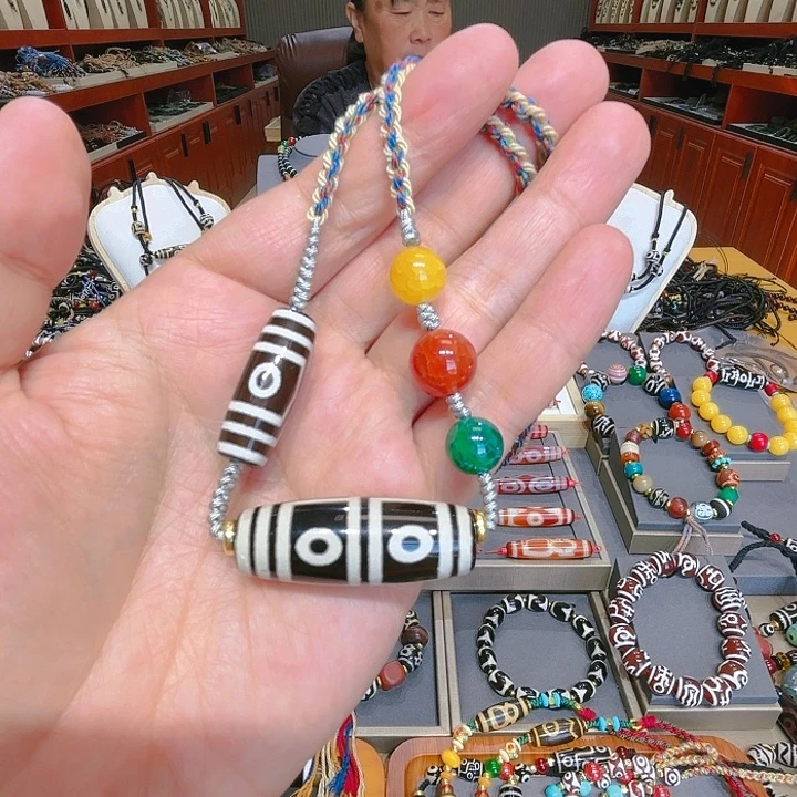 未镶嵌玛瑙/玉髓珠宝奇石