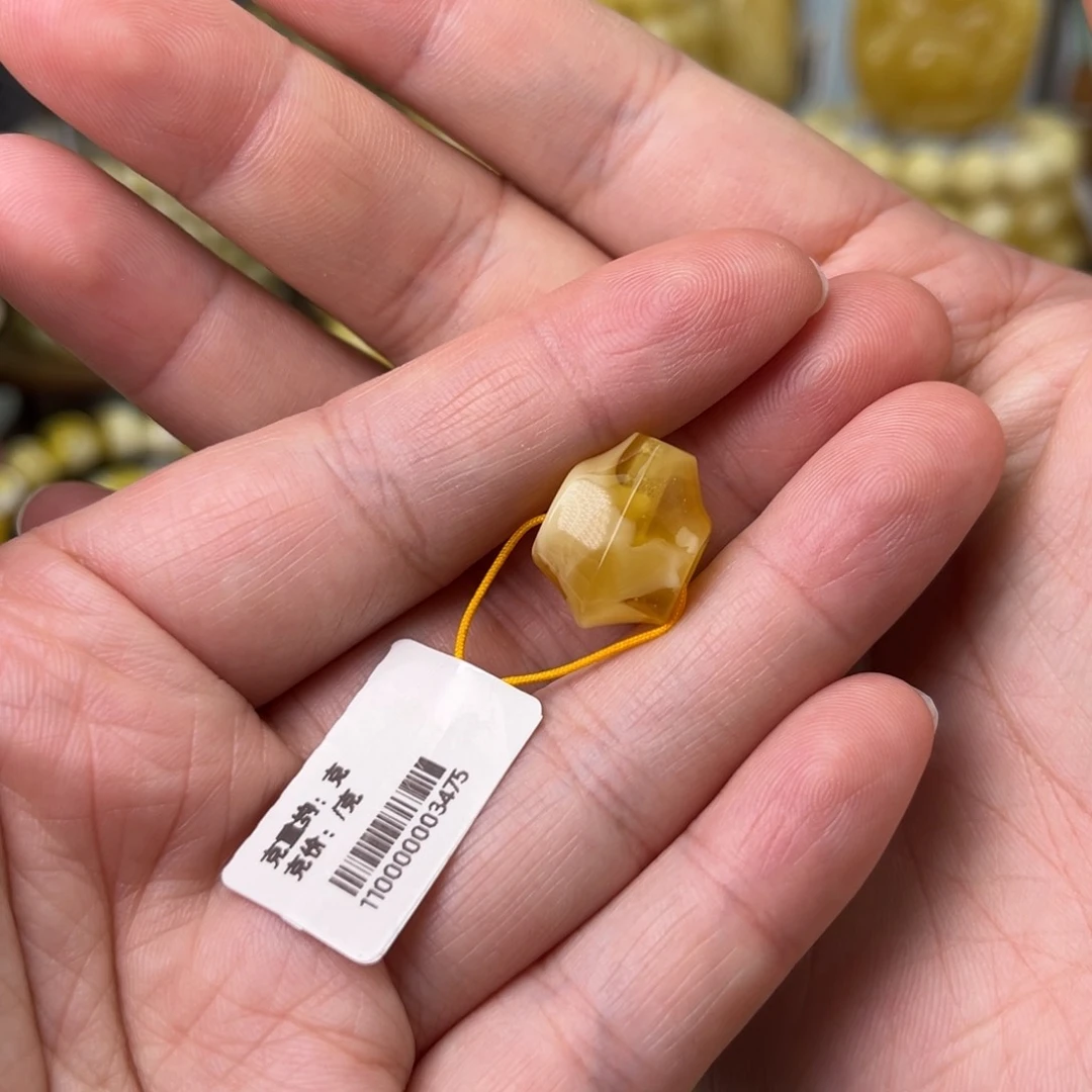 裸石蜜蜡未镶嵌忘*12鲨鱼背三通