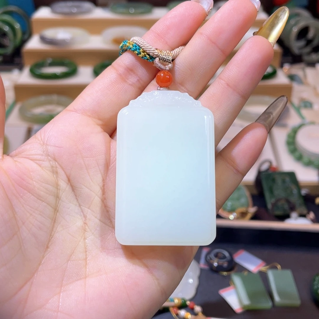 和田玉高品老料无事牌未镶嵌