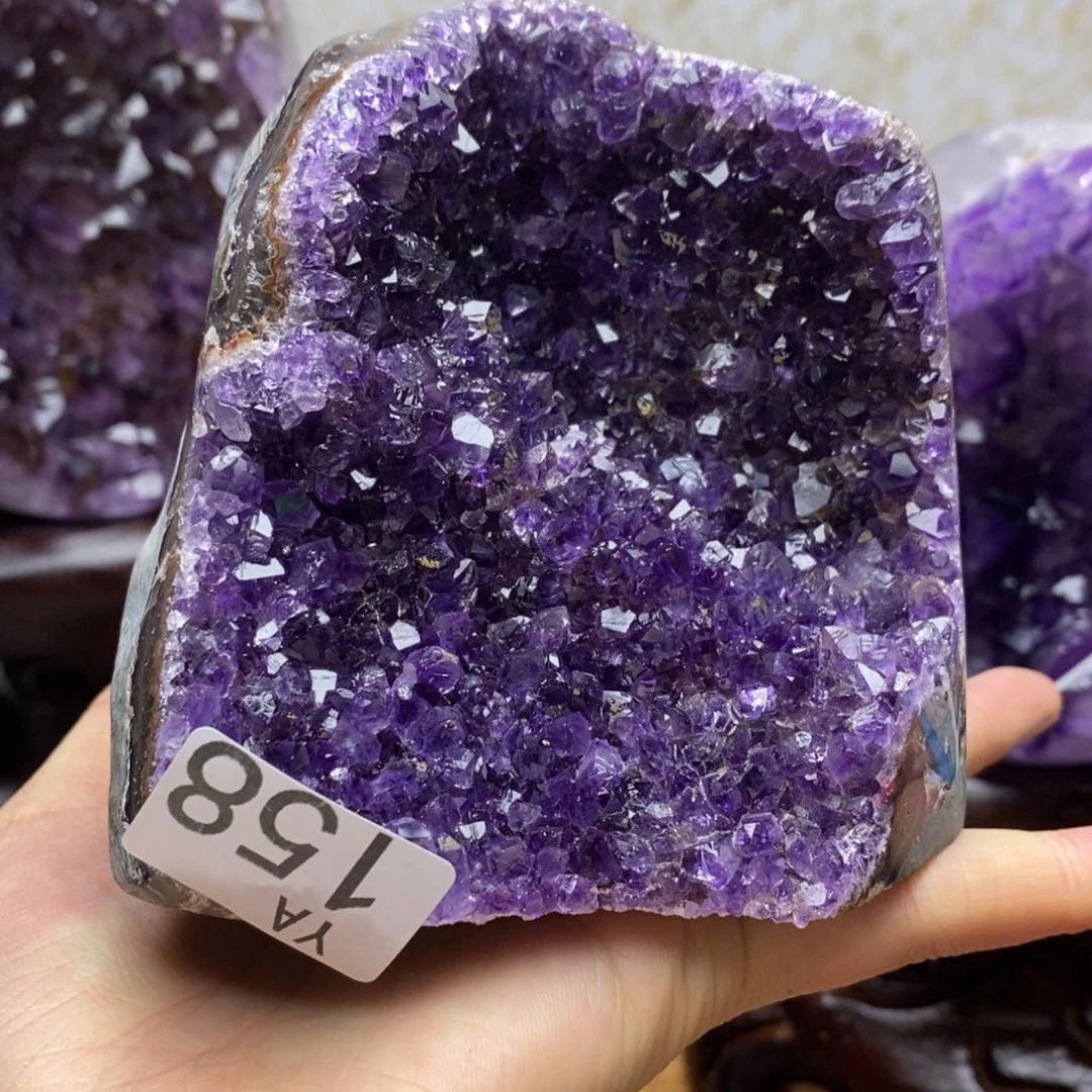 水晶大型摆件（非配饰）未镶嵌