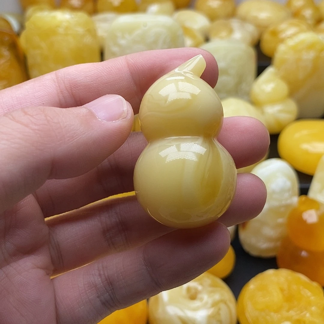 琥珀颈饰未镶嵌琥珀蜜蜡吊坠