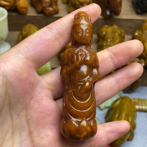 蛇纹石玉未镶嵌颈饰120