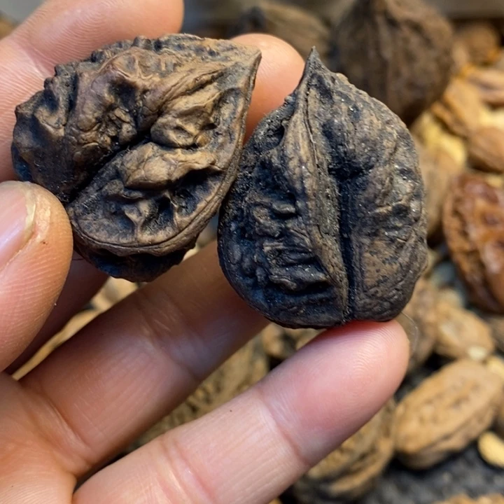 文玩核桃吊坠娜姐107