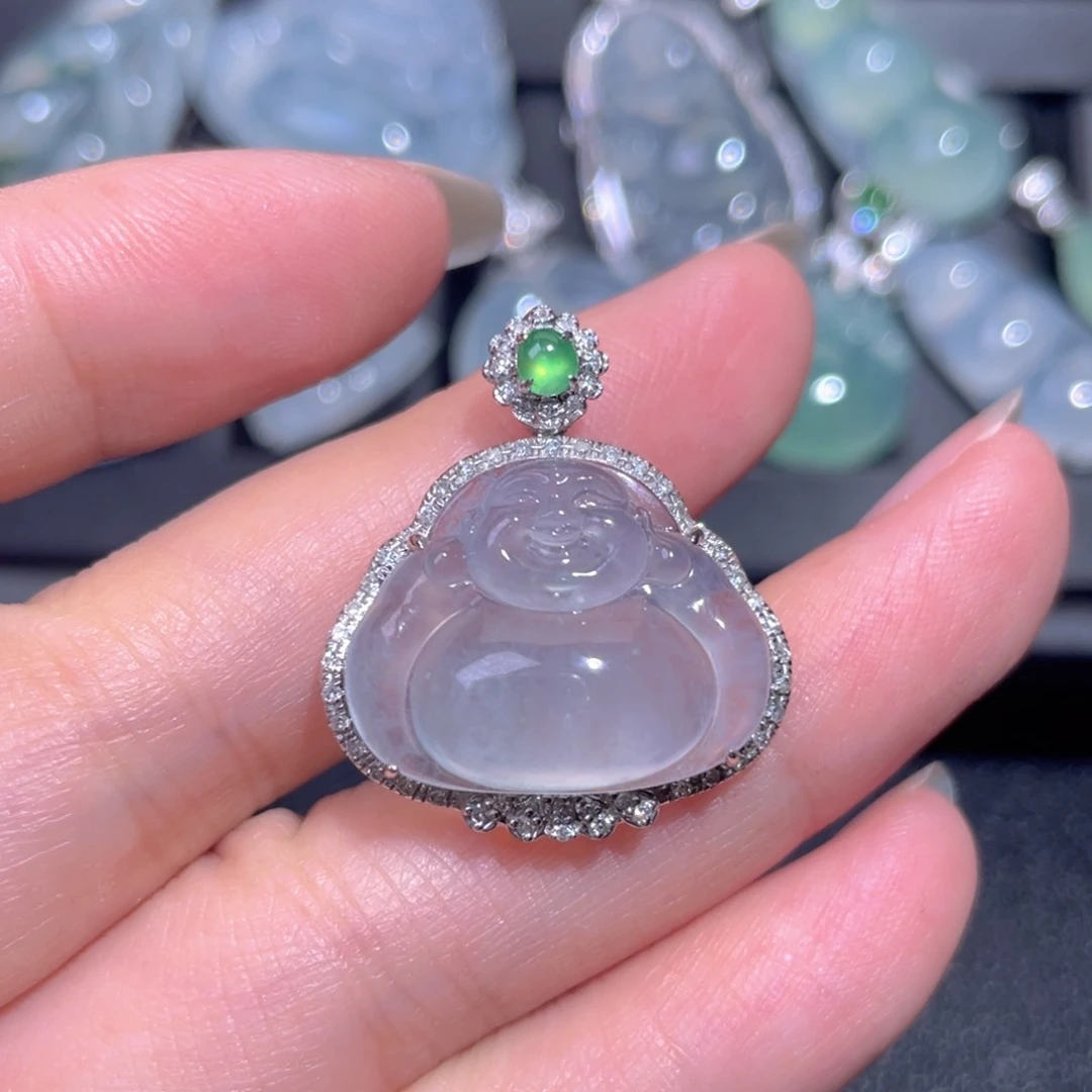 颈饰18K金镶嵌翡翠翡翠