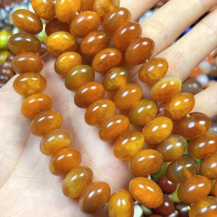 玛瑙/玉髓颈饰未镶嵌小*兽