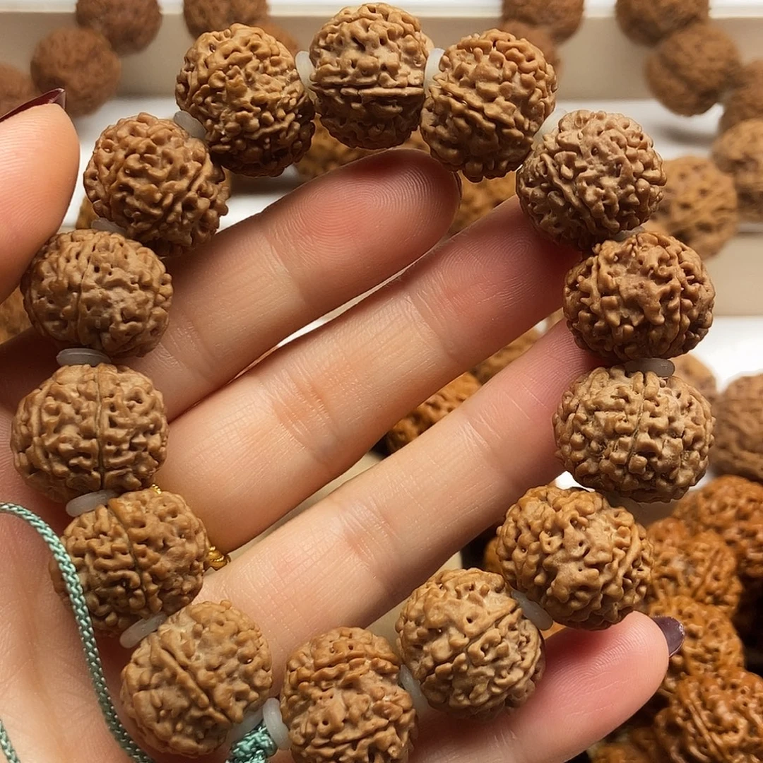 吊坠金刚菩提六瓣梅花