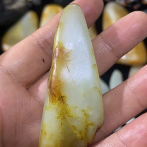 和田玉（糖玉）未镶嵌挂件