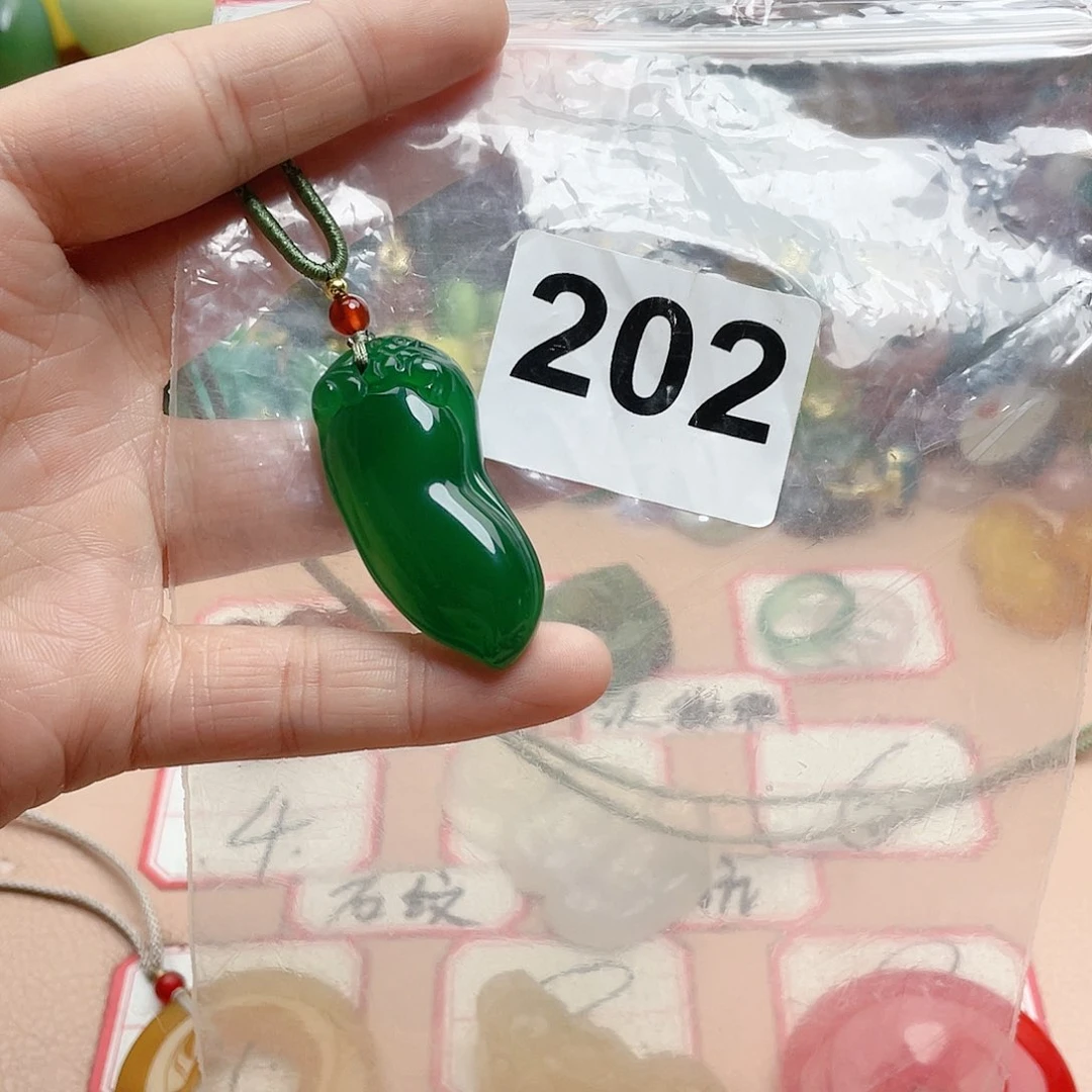 合金颈饰玛瑙/玉髓L****n