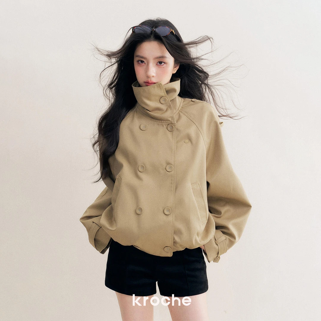 Kroche 25aw 慵懒休闲 大廓型 大翻领双排扣抽褶宽松短款风衣外套