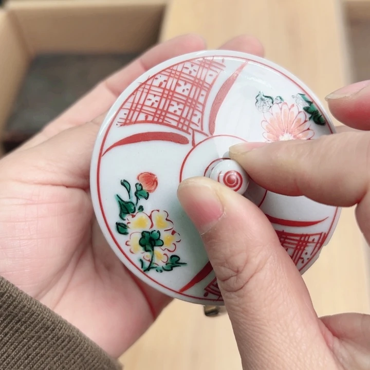 摆件程**意一个瓷器默认微瑕