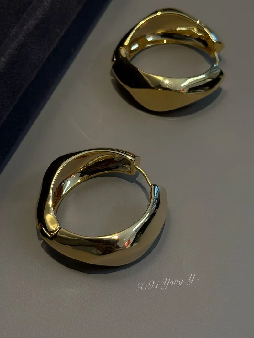 铜合金耳饰 “静奢Kendall”小众买手店设计师款耳环时尚气质