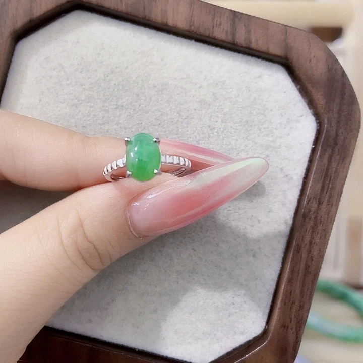 翡翠未镶嵌颈饰天然翡翠Ａ货